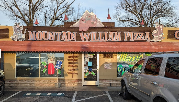 Mountain William Pizza